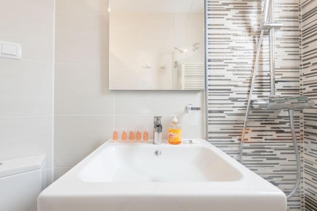 Apartmán 2Bd 1Bth Furnished - Nuevos Ministerios Madrid Exteriér fotografie